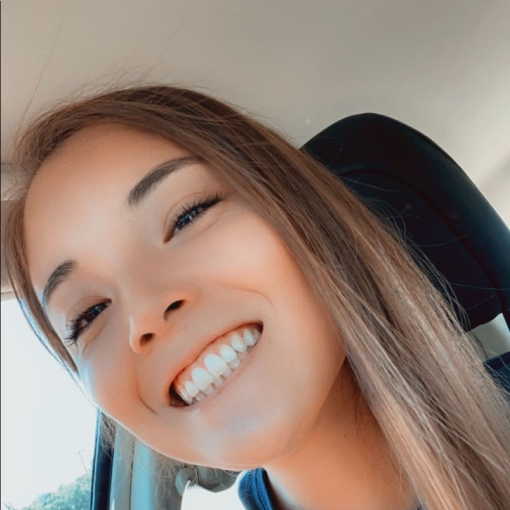 Meet your Posher, Andraya